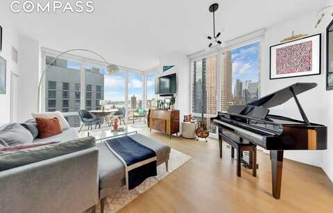 247 West 46th Street, New York, NY 10036
