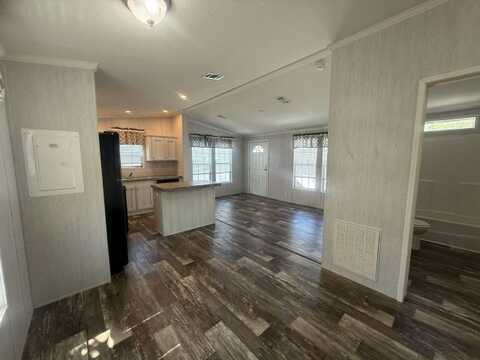4125 Park St N, Saint Petersburg, FL 33709