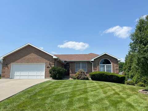 2915 Bel Air Dr, Chillicothe, MO 64601