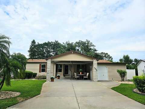 2294 Woods and Water Court, Sebring, FL 33872