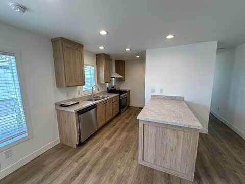 1190 S. Mojave Rd, Las Vegas, NV 89104