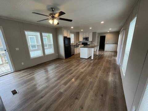 18733 Samuels Rd, Zachary, LA 70791