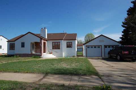 508 5th ST SE, Sidney, MT 59270