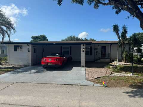 635 N Edgewater Drive, Plant City, FL 33565