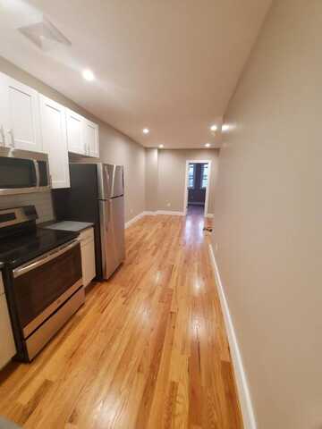 60-20 54 ST, Maspeth, NY 11378