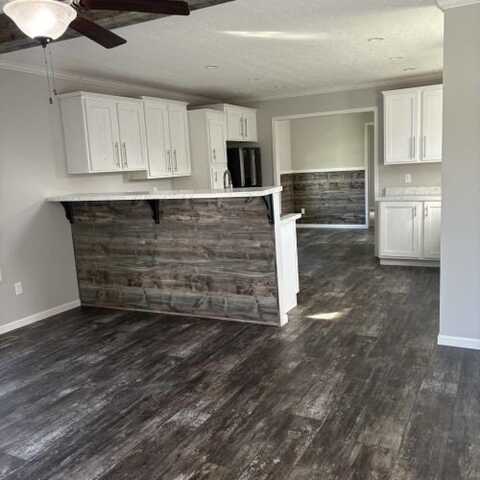 2319 Greensburg Rd, Campbellsville, KY 42718