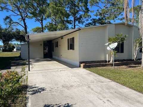 19204 GREENVALLEY CT, North Fort Myers, FL 33903