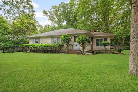 241 HAMPTON ST, Sag Harbor, NY 11963