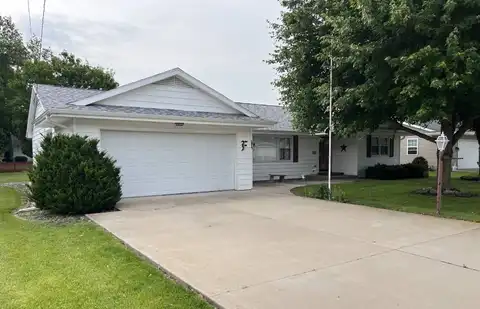 415 North H Street, Monmouth, Illinois 61462, IL 61462
