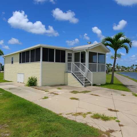 473 Quapaw, Fort Myers Beach, FL 33931