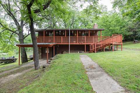 112 S 5th St, Fredonia, KS 66736