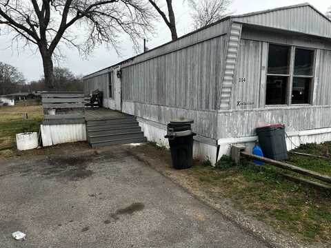 114 Green Acres Lane, Oliver Springs, TN 37840
