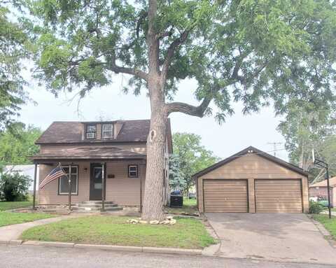 920 Matthew, Concordia, KS 66901