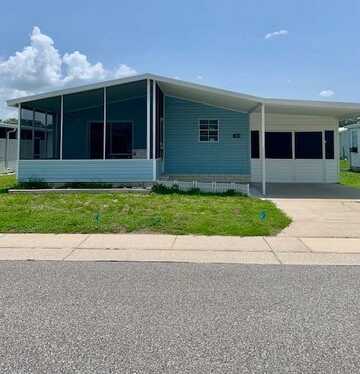5914 Utopia Dr, Zephyrhills, FL 33540