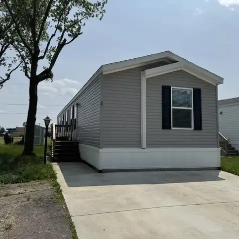 9901 State Road 3, Muncie, IN 47303