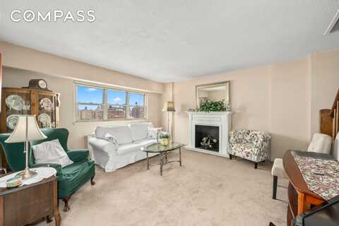609 Columbus Avenue, New York, NY 10024