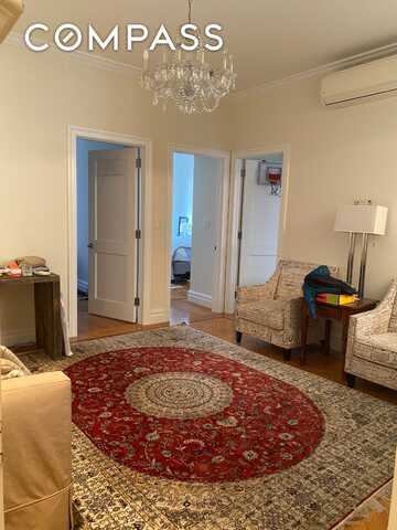 1240 Park Avenue, New York, NY 10128
