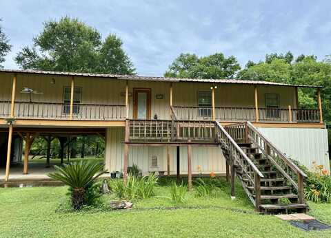 490 Boggy Bayou Rd, Marksville, LA 71351