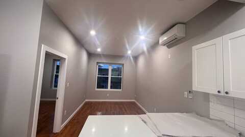 5422 5 Avenue, Brooklyn, NY 11220
