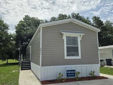 7011 Greenbrier Village Drive, Lakeland, FL 33810