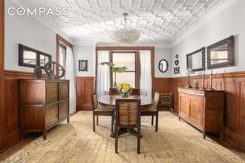 200 West 54th Street, New York, NY 10019