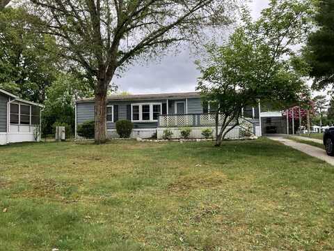 16 CASEY CT., Barnegat, NJ 08005