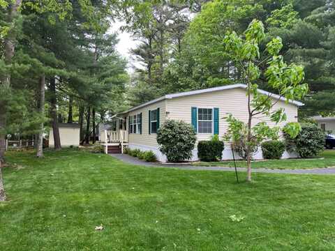8 King Philip Road, Coventry, RI 02816