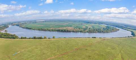 508 County Road 2381, Bagwell, TX 75412