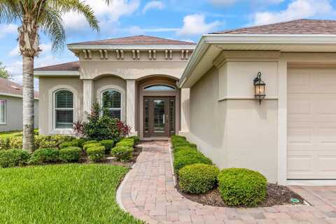 102 Arena Lake Dr, Palm Coast, FL 32137