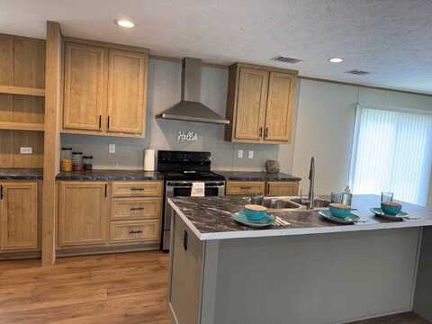683 Reindeer Circle, Midway Park, NC 28544