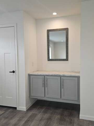 1044   Admiral Dr., Howell, MI 48836