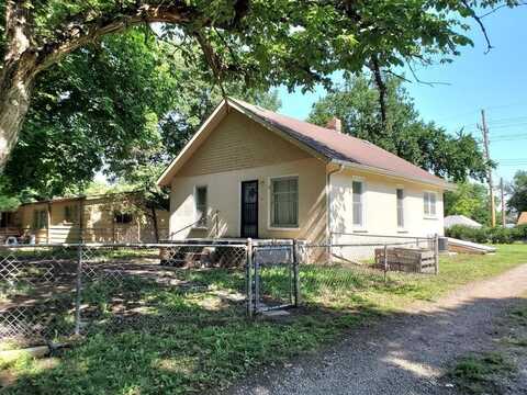 525 East 3rd Street, Concordia, KS 66901