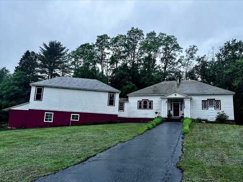 9 Miner Rd, Corinth, NY 12859