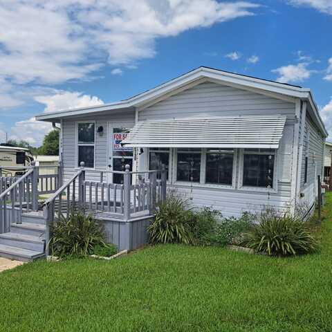7750 Wakulla Way, Zephyrhills, FL 33540