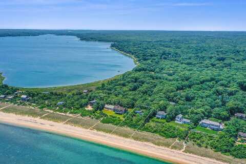 21 Bianco Road, East Hampton, NY 11937