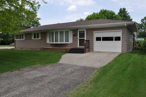 701 Howard SW Ave, Cooperstown, ND 58425