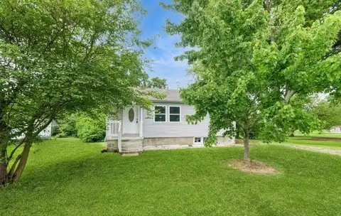 474 W 9th, Neoga, IL 62447