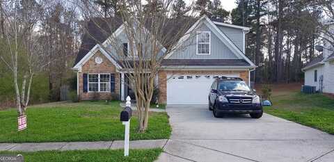 520 Millbrook Villa Dr., Tyrone, GA 30290