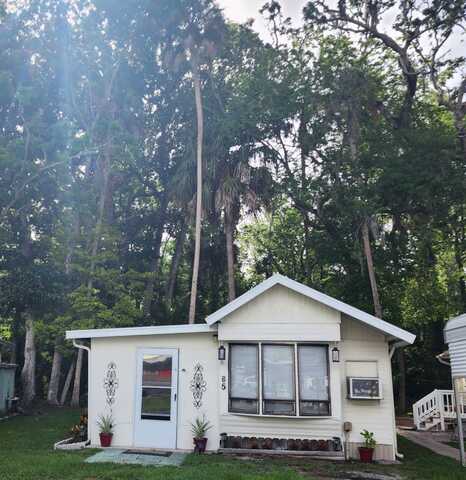 138 Travel Park Drive, Spring Hill, FL 34607