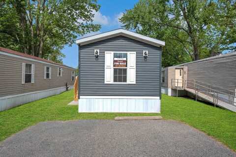 3056 Village Lane, Brooklyn, MI 49230