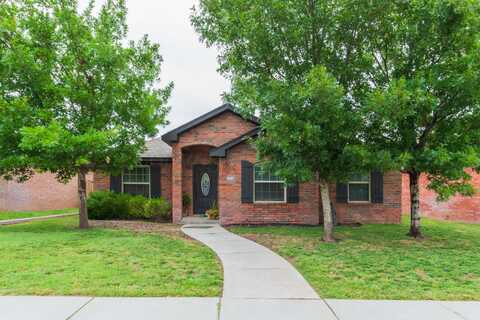 8507 BARSTOW Drive, Amarillo, TX 79118