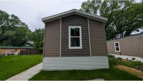 156 lynn, Mankato, MN 56001