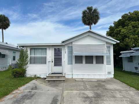 1109 Rainbow Circle, Eustis, FL 32726
