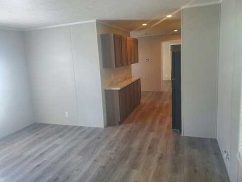 2525 County Line Rd., Des Moines, IA 50321