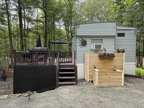 R-105 CANOE CORRIDOR, Gouldsboro, PA 18424