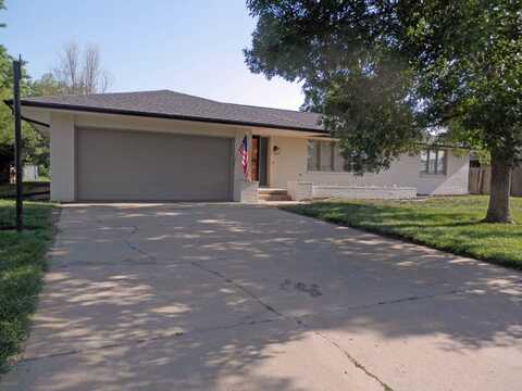 310 Division St, Downs, KS 67437