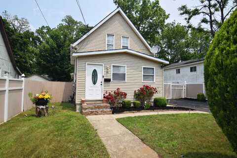 116 Smith Street, Amityville, NY 11701