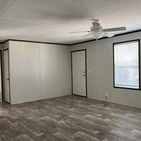 2800 West Memorial Drive, Muncie, IN 47302