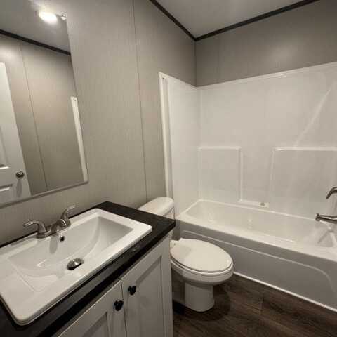 27 Crestwood Drive, Middletown, IN 47356
