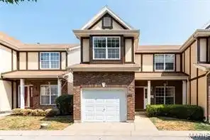 633 Rosetta Dr, Florissant, MO 63031